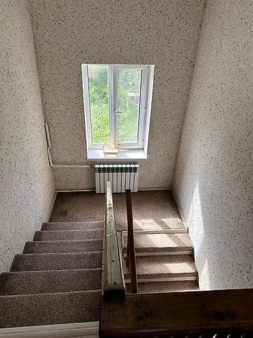 Продажа коттеджей и домов: Продается 2х этажный 🏠 📍Район Красный Строитель ▪️Участок 4.1 сотки по — 9