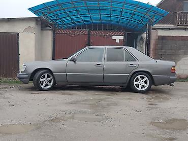 Mercedes-Benz: Mercedes-Benz W124: 1990 г., 2.3 л, Ручные, Бензин, Седан — 8