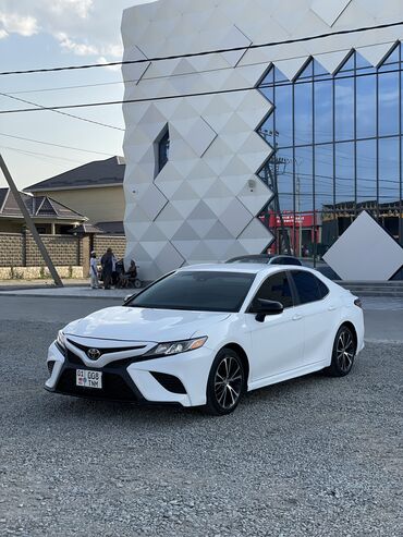 камаро шевроле: Toyota Camry: 2018 г., 2.5 л, Автомат, Бензин, Седан