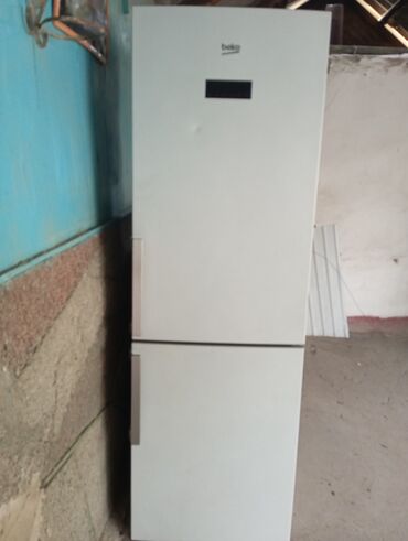 вытяжка для кухни белая: Холодильник Beko, Б/у, Двухкамерный, No frost, 60 * 175 *