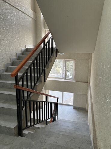 продаю или меняю на недвижимость: 1 комната, 40 м², Элитка, 4 этаж, Косметический ремонт