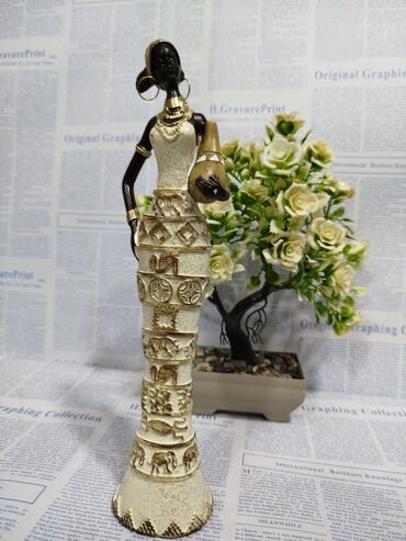 Fiqurlar: Fiqur, rəng - Qara — 18