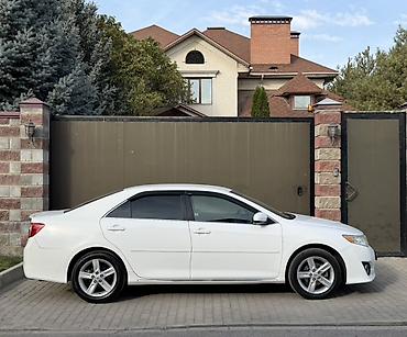 мафон для машины: Toyota Camry: 2014 г., Автомат, Бензин, Седан — 6