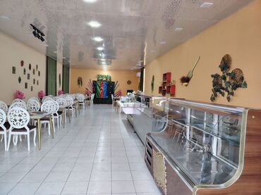 сдается квартира в баку: İcarəyə/verilişə hazır tam təchizatlı kafe-restoran zalı - Geniş