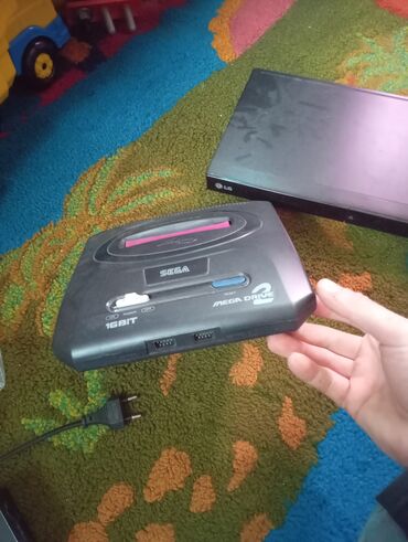 iphone 13 про макс цена бишкек: Набор ретро‑электроники: 1) Игровая приставка Sega Mega Drive 2 (16