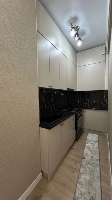 кызыл кошчу: 3 бөлмө, 95 кв. м, Элитка, 3 кабат, Евроремонт