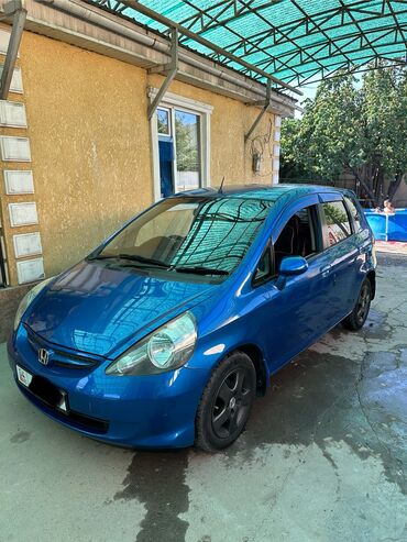 авто в рассрочку без банка без первоначального взноса в бишкеке: Honda Fit: 2003 г., 1.3 л, Вариатор, Бензин, Хетчбек
