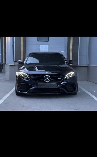 автомобиль бу: Mercedes-Benz E-Class: 2018 г., 4 л, Автомат, Бензин, Седан