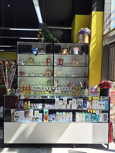 parfüm vitrini: ALIFZADE PARFUME – ətir və aksesuar vitrini Məhsul çeşidi: - — 1