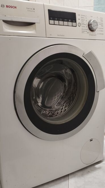шланг от стиральной машины: Стиральная машина Bosch, Б/у, Автомат, До 7 кг, Полноразмерная