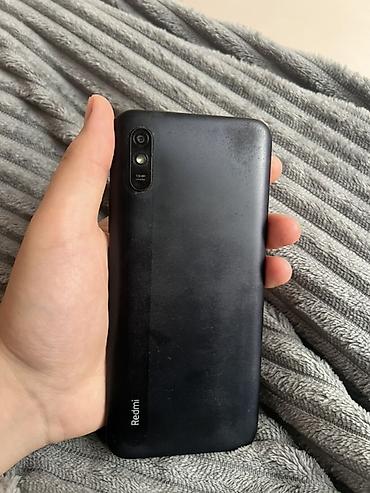 редмм 9: Смартфон Redmi (серия A) - Корпус: матовый черный, закругленные края — 4