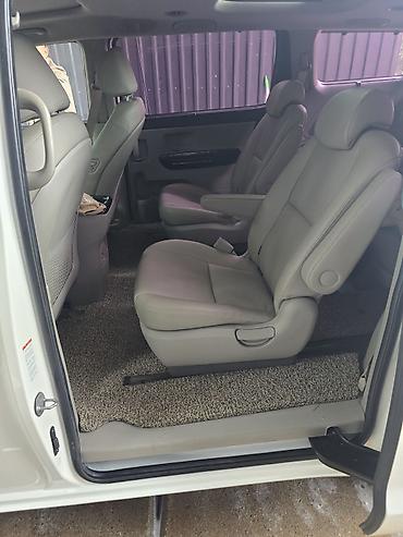 Kia: Kia Carnival: 2019 г., Минивэн — 12