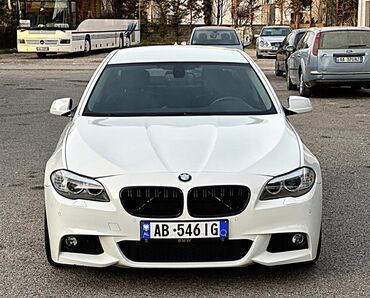 Οχήματα - Οθωνοί: BMW 530: 3 l. | 2011 έ. | Λιμουζίνα