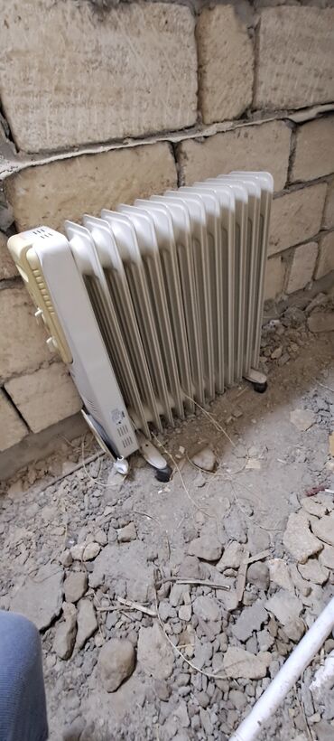 Канализационные люки: Yağlı radiator/elektrik istilik radiatoru - Tip: yağı ilə işləyən