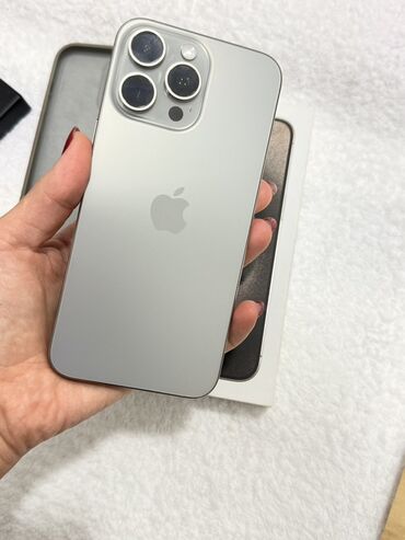 Apple iPhone: IPhone 15 Pro, Natural Titanium, Face ID — 1