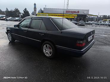Mercedes-Benz: Mercedes-Benz W124: 1994 г., 2.8 л, Механика, Бензин, Седан — 6