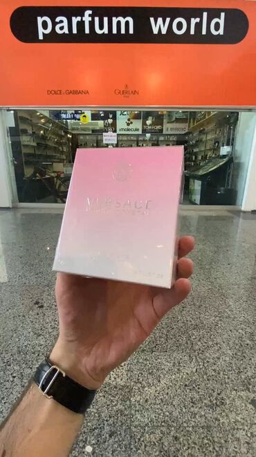 gulun etri uzaqdan geler: Versace Bright Crystal - Original Outlet - Qadın ətri - 100 ml - 140