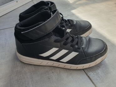 Patike i sportska obuća: Adidas orig br 40
