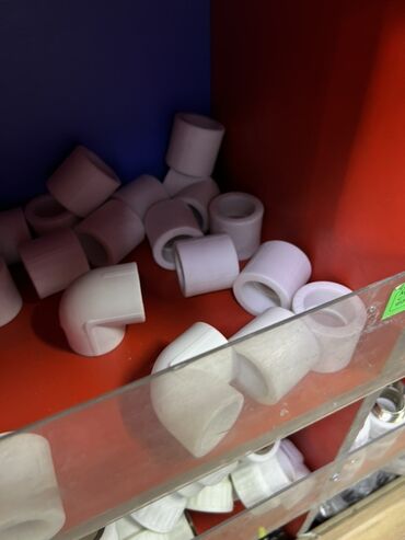 фитинги для пластиковых труб: Муфта, Материал: Пластик