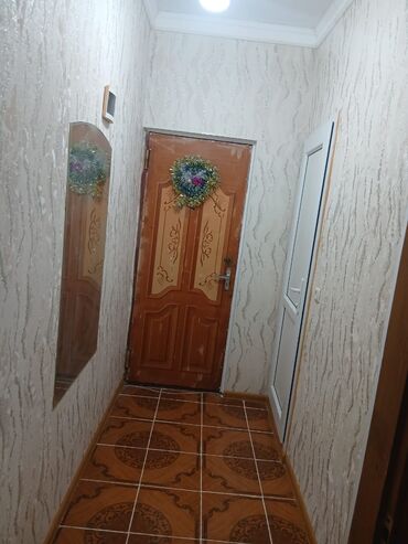 Uzunmüddətli kirayə mənzillər: 20 Yanvar, Memar Əcemi metrosuna bir neçə addımlıq məsafədə yerləşən — 7