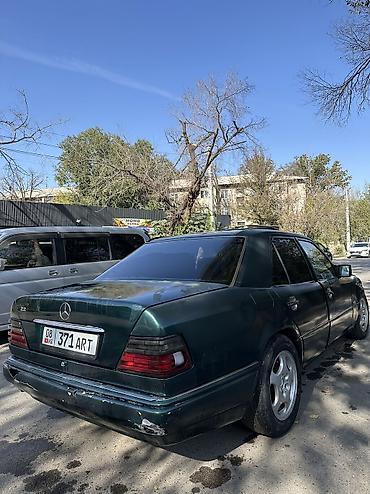 100: Mercedes-Benz E-Class: 1995 г., 2.2 л, Механика, Бензин, Седан — 3