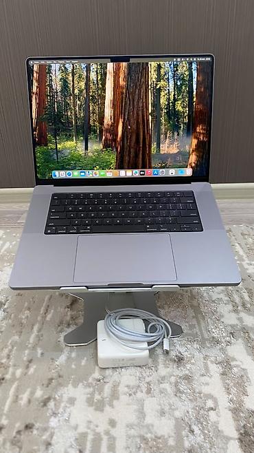 Ноутбуки Apple (MacBook): Для программирования, Б/у, Apple M1 Pro, ОЗУ, RAM: 32 ГБ — 10