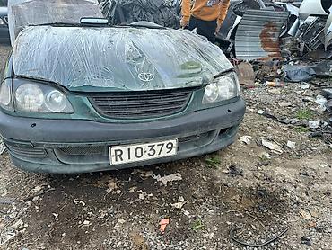 хадовой: Toyota, Б/у — 2