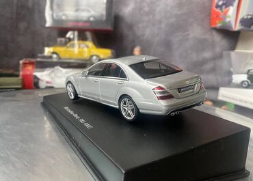 Avtomobil modelləri: Mercedes, 2008 il, 1:43, Dəmir, Ödənişli çatdırılma — 13