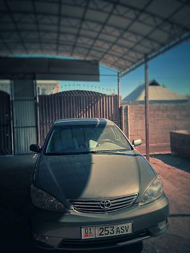 Транспорт: Toyota Camry: 2005 г., 2.4 л, Автомат, Бензин, Седан — 1