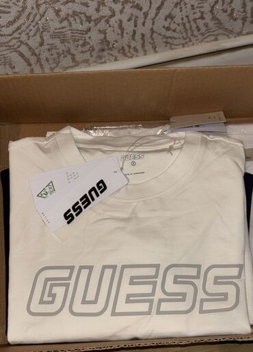Свадебные платья и аксессуары: Мужская рубашка, Guess, S (EU 36), цвет - Белый