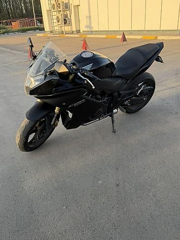 порш турбо с: Honda CBR600F (CBR 600F) — спортивно-туристический мотоцикл в чёрном — 2