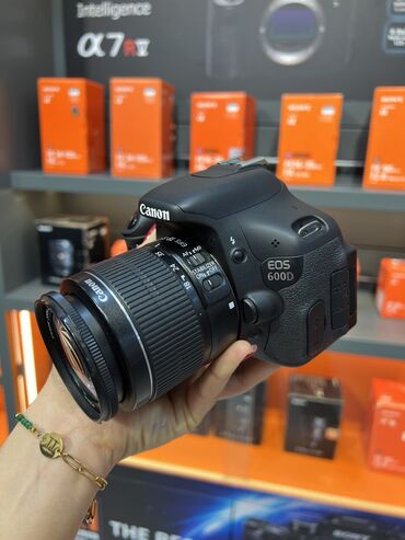 Fotokameralar: Canon EOS 600 D