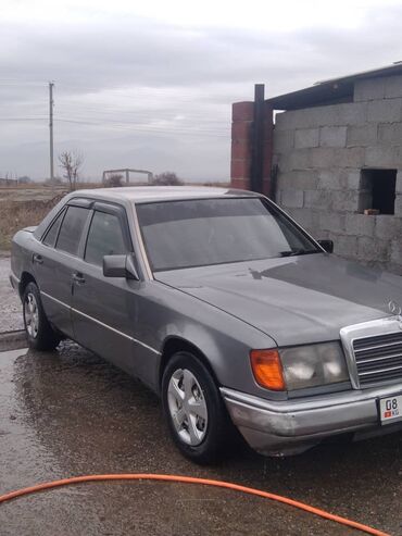 Mercedes-Benz: Mercedes-Benz W124: 1990 г., 2.3 л, Механика, Газ, Седан