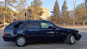mersedes c klas: Mercedes-Benz C-Class Caravan (S202) – mavi rəngli universal kuzov — 2