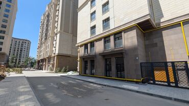 прадаю дом петрофка: 🏢 Продается коммерческое помещение в ЖК Royal 📍 Престижный район |