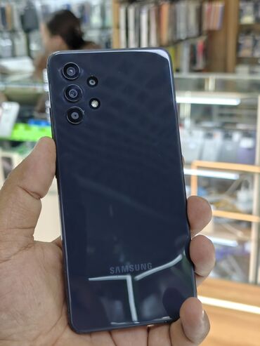 мобильные телефоны каракол: Samsung Galaxy A32, Колдонулган, 128 ГБ, түсү - Кара, 2 SIM