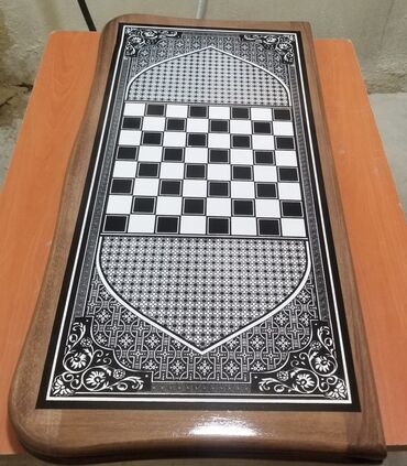 Nərdlər: Nərd taxta Köhnə Bakı və YeniBakı rəsmli 🔱Nərdlər 🪵 🔹️Laklı🖌 -da lalafo.az — 10 Nərdlər: Nərd taxta Köhnə Bakı və YeniBakı rəsmli 🔱Nərdlər 🪵 🔹️Laklı🖌 — 10