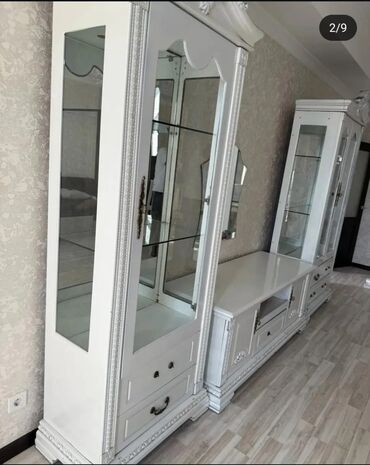 стенка для гостиной со шкафом: Зал үчүн гарнитур, ТВ үчүн тумба, Жыгач, түсү - Ак