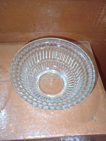 Konfet qabları: Salat, meyvə, şirniyyat, konfet qabı. 4 ədəd 20 manat — 4