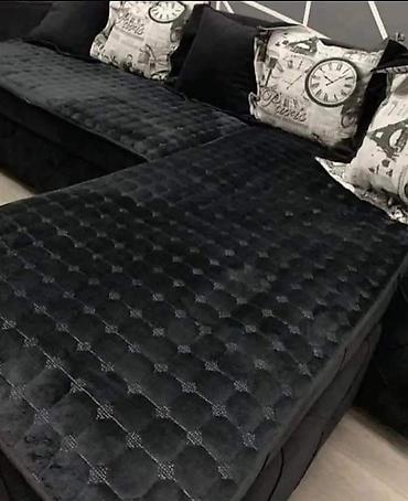 Prekrivači za nameštaj: Set od 3 plisana flekera 3000 din 
Dimenzije:70x70,
70x150,70x200 — 8