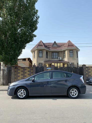 runx alex: Toyota Prius: 2011 г., 1.8 л, Вариатор, Гибрид, Хетчбек