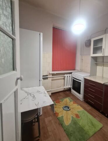 квартира в городе токмок: 2 комнаты, 45 м², Сталинка, 2 этаж, Косметический ремонт