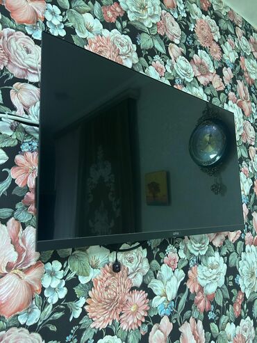 Uşaq velosipedləri: Tv Lotus markası 82 ekran.smartdı. İcazəsi: HD. Qiymət 250 AZN ideal