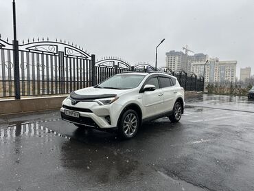 Toyota: Toyota RAV4: 2018 г., 2.5 л, Автомат, Гибрид, Кроссовер