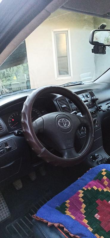 Toyota: Toyota Corolla: 2003 г., 1.4 л, Механика, Бензин, Седан — 3