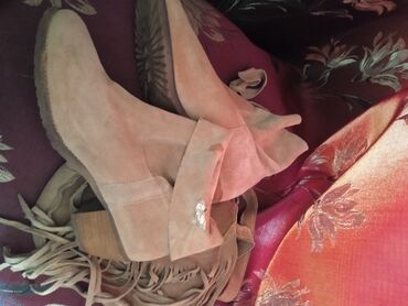 Botinka və botilyonlar: Bershka, Ölçü: 41, Yeni — 4