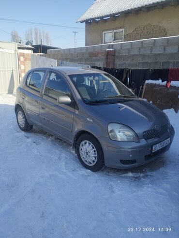 Toyota: Toyota Yaris: 2004 г., 1 л, Робот, Бензин, Хэтчбэк