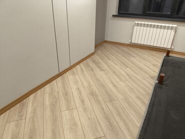 Напольные работы: Стяжка пола, Выравнивание пола, Укладка теплого пола | Наливные полы, Ковролин, Линолеум Больше 6 лет опыта — 20