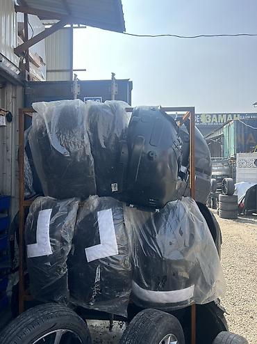 Амортизаторы, пневмобаллоны: Передний амортизатор Renault Оригинал — 3