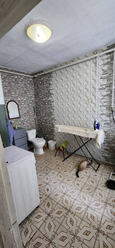 срочна продаю дом дордой: Дом, 100 м², 5 комнат, Агентство недвижимости